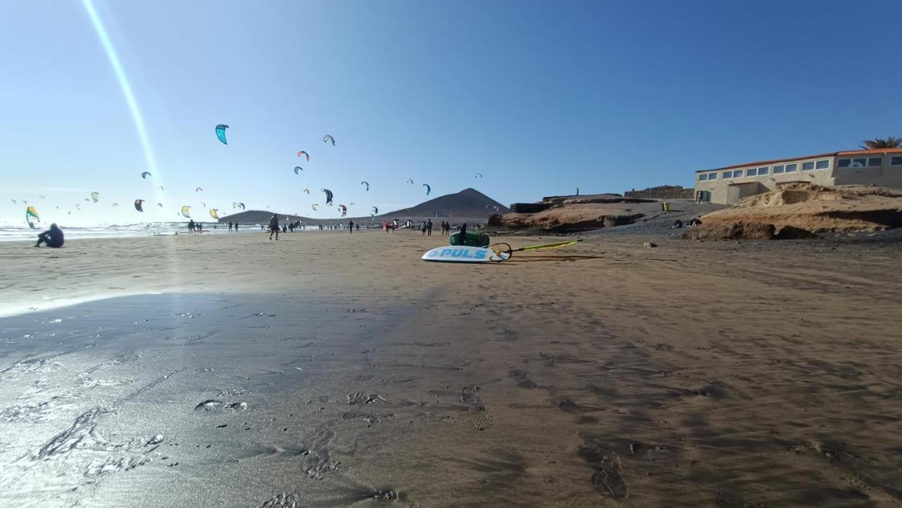 Los Patios Tranquilos El Medano Beach Apartment מראה חיצוני תמונה